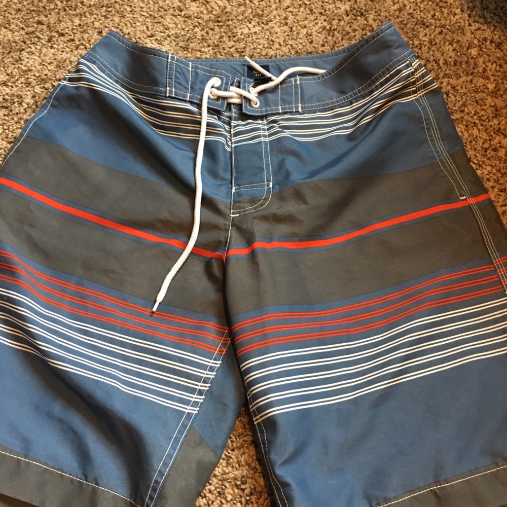 Men’s board shorts